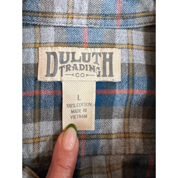 Duluth Trading Mens Blue Gray Red Plaid Button Down Flannel Size Large Outdoor - Picture 9 of 12